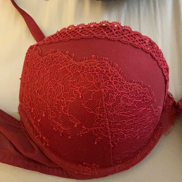 Bra - Picture 6 of 8